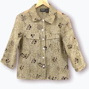 CHICOS LINEN BLEND LIGHTWEIGHT TOP